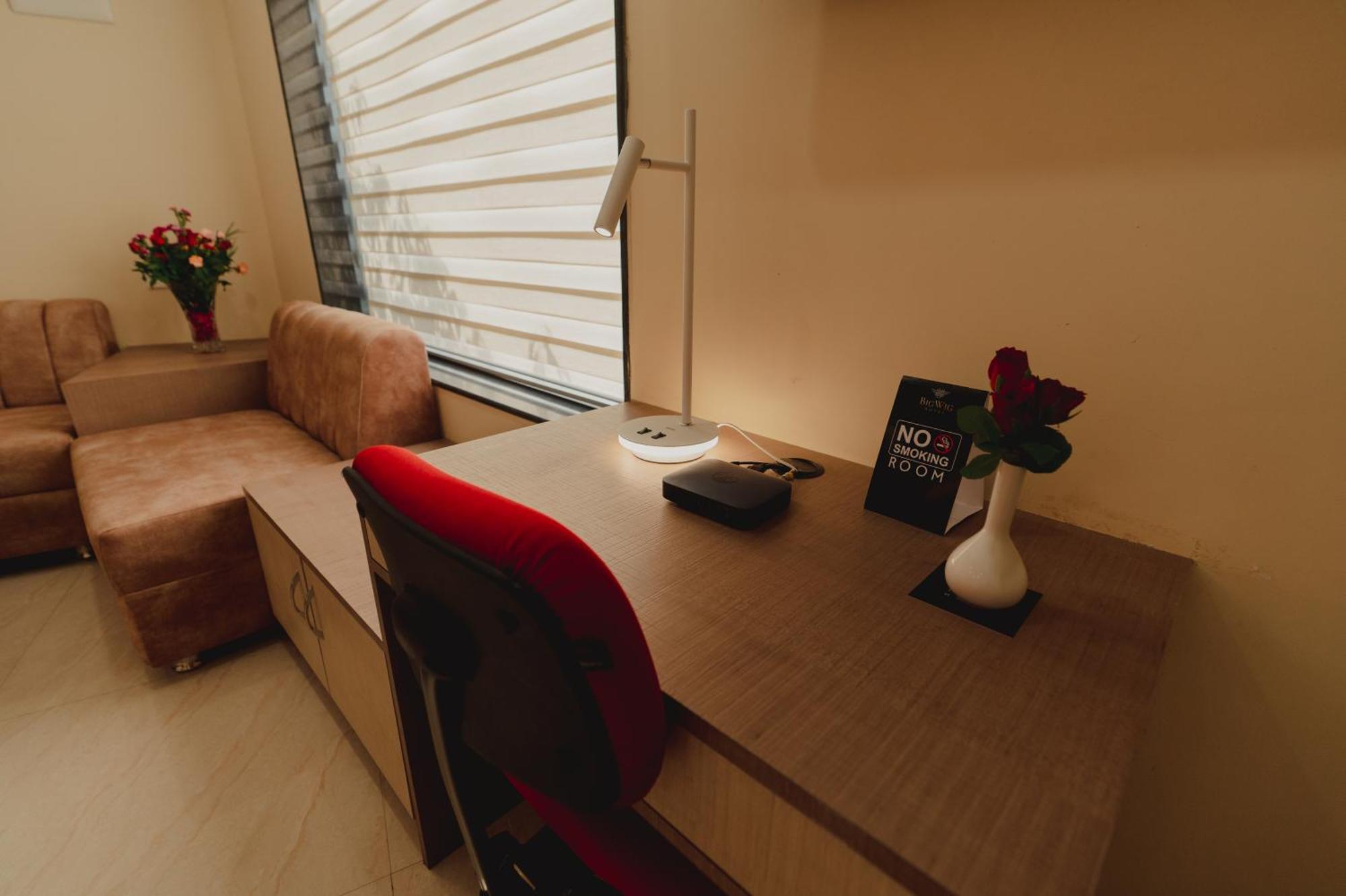 Hotel Bigwig Jabalpur Εξωτερικό φωτογραφία