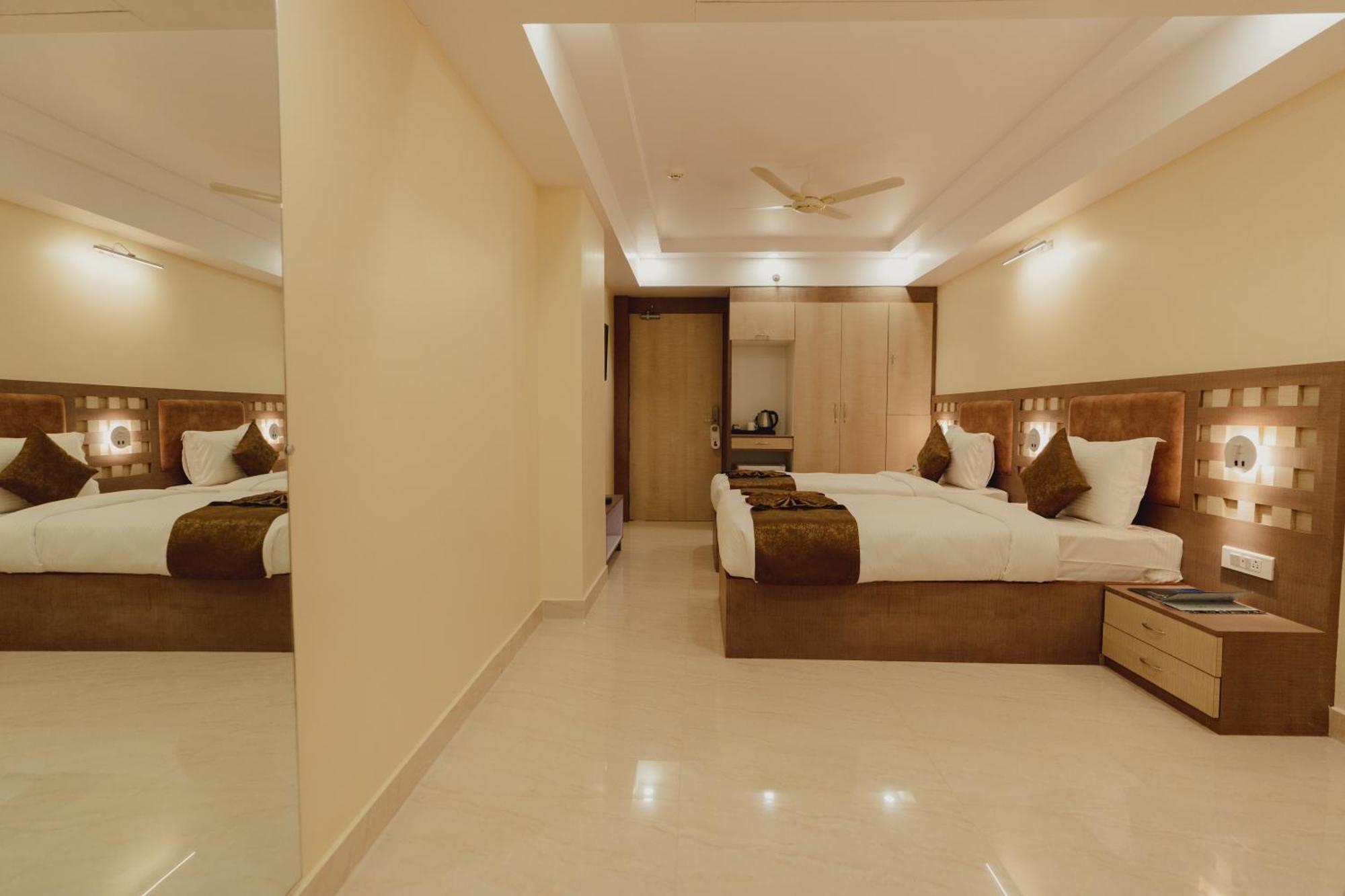 Hotel Bigwig Jabalpur Εξωτερικό φωτογραφία